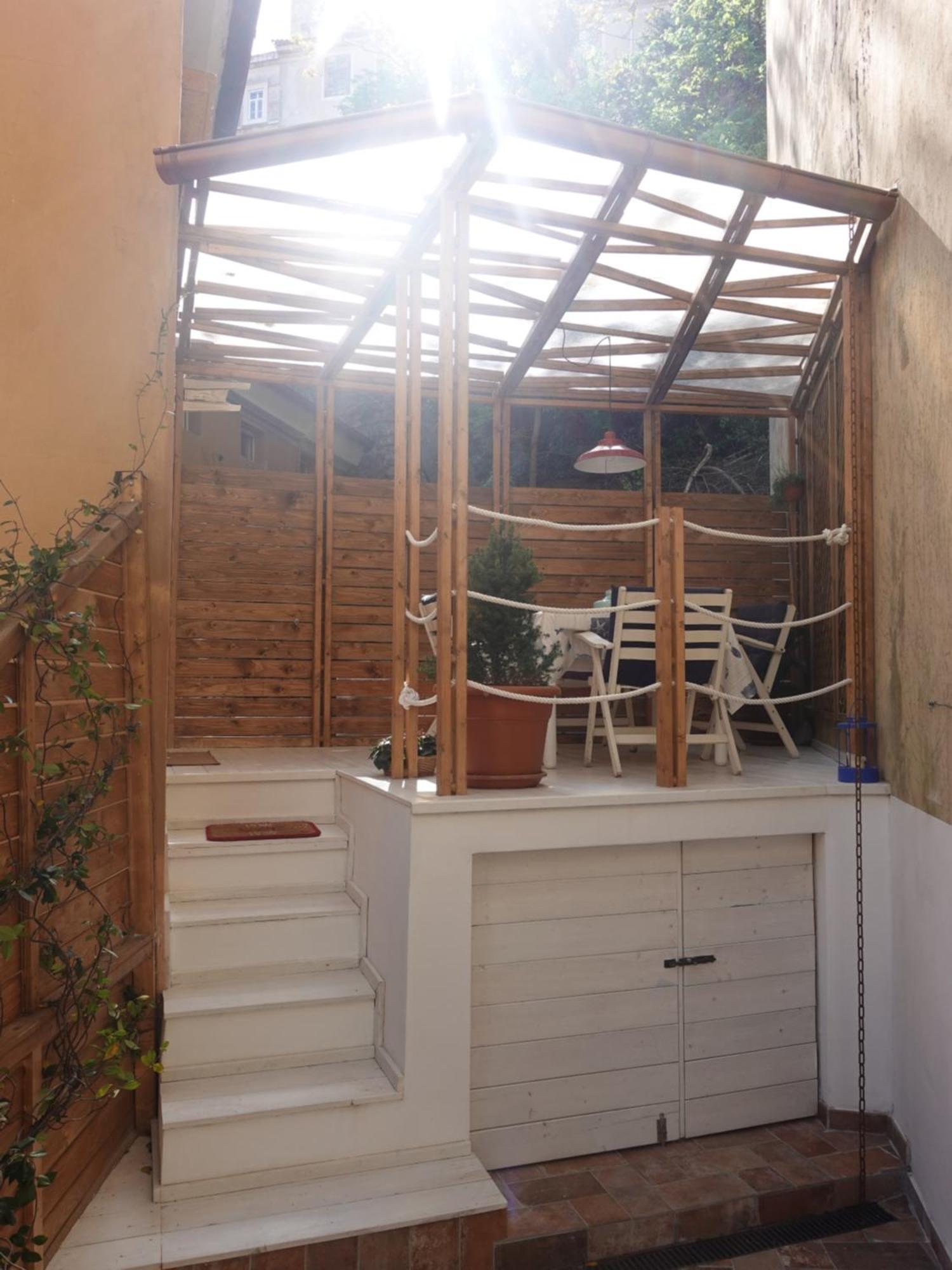 טריאסטה Cavana Cosy Apartment With Garden Near The Sea מראה חיצוני תמונה